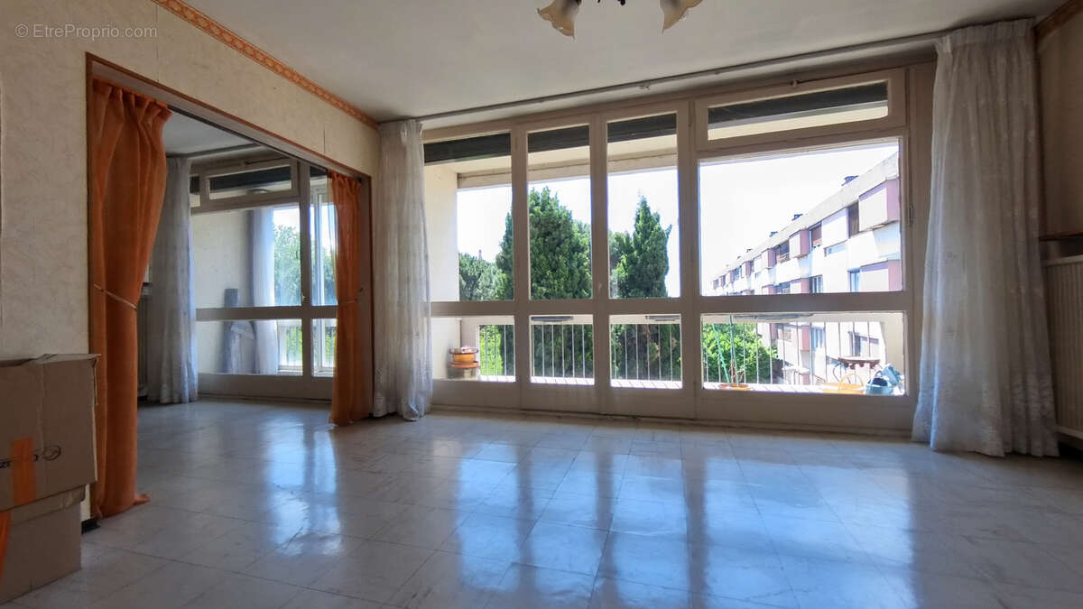 Appartement de 76 m2 avec garage   Valence - photo 2