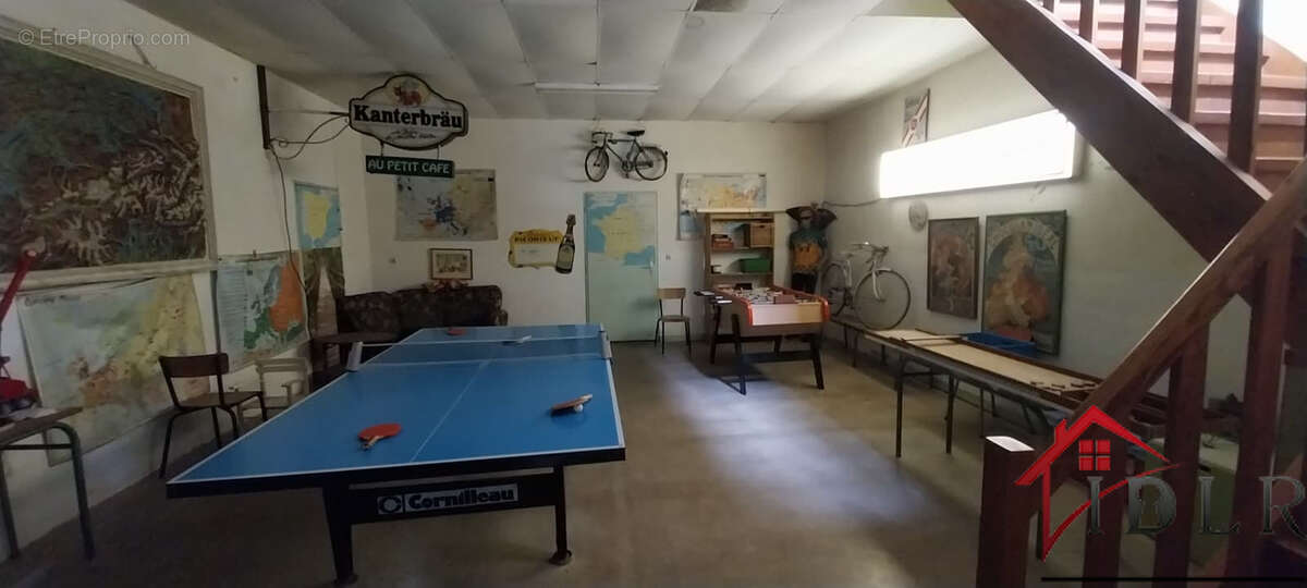 Maison à CORRAVILLERS