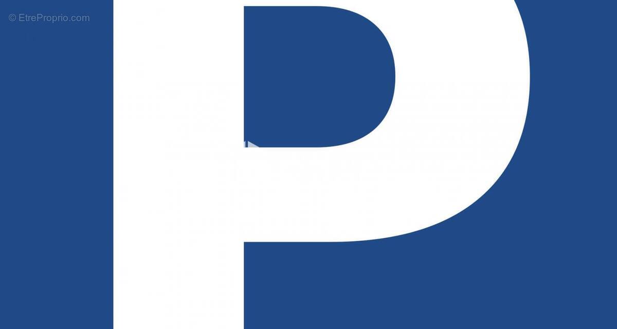 Parking à PARIS-16E