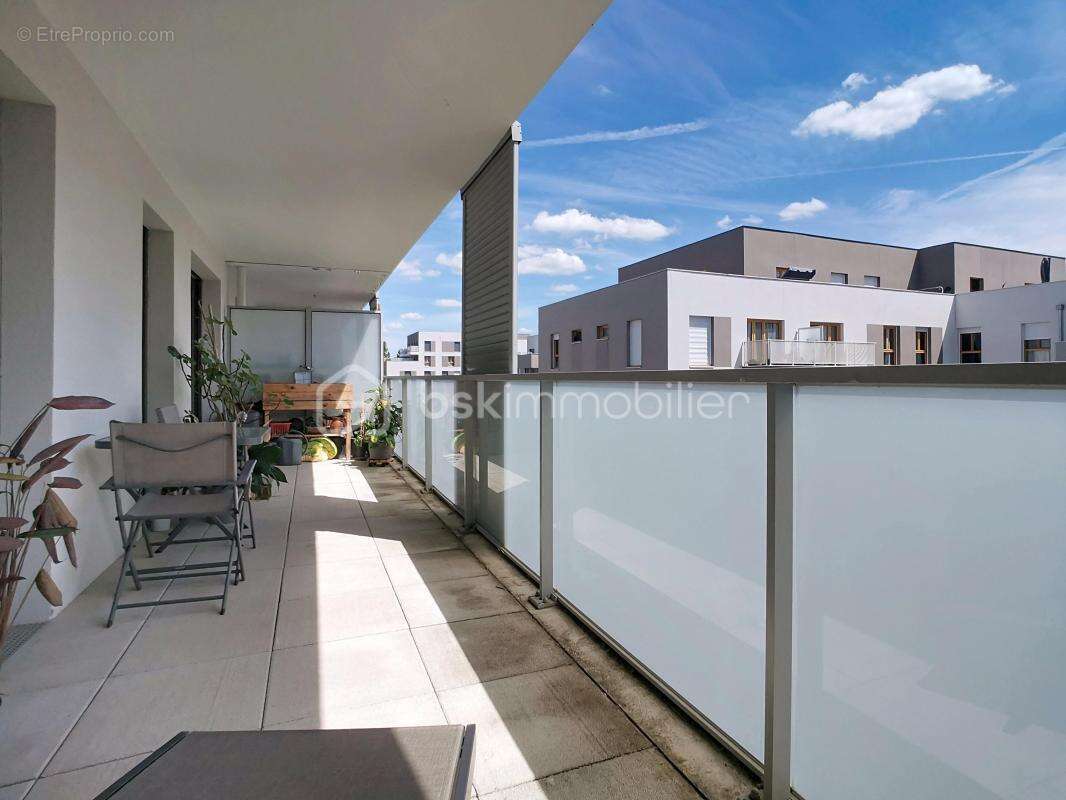 Appartement à BUSSY-SAINT-GEORGES