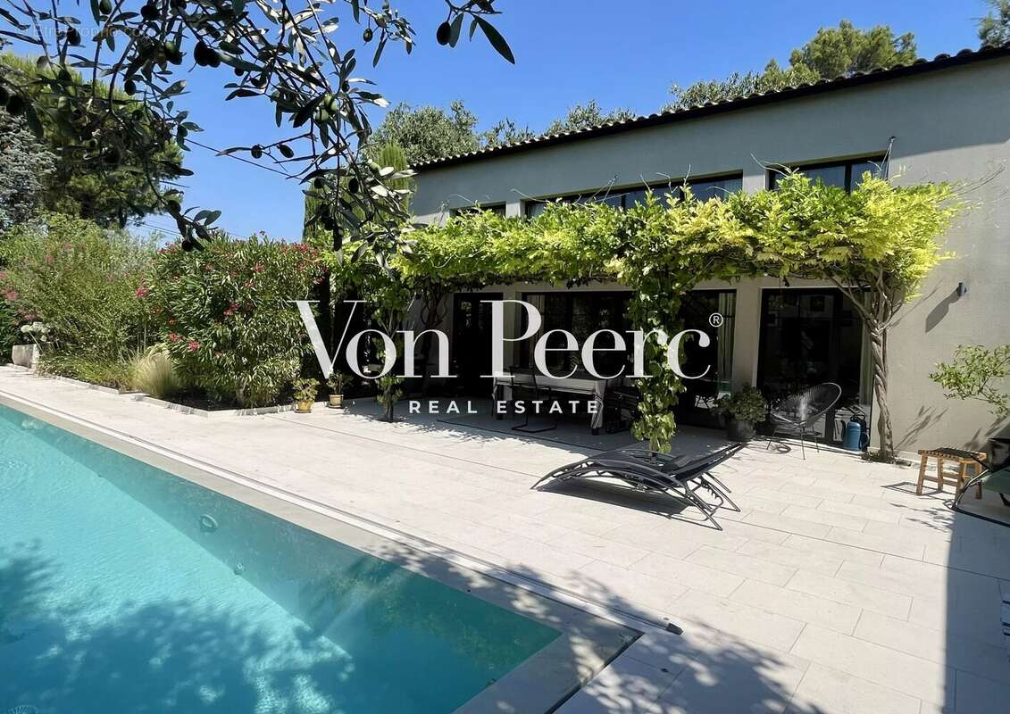 Maison contemporaine de plain pied à Saint Rémy de Provence - photo 13