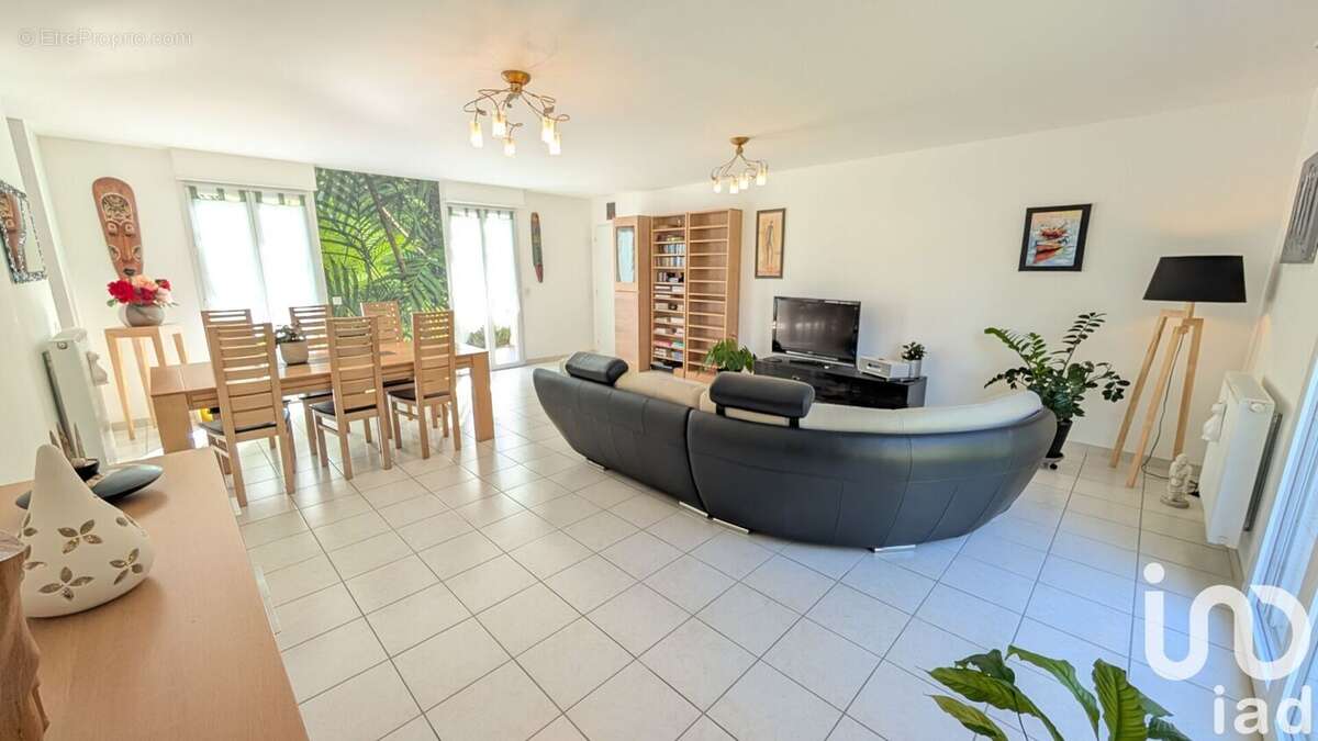 Photo 6 - Maison à MONTENDRE