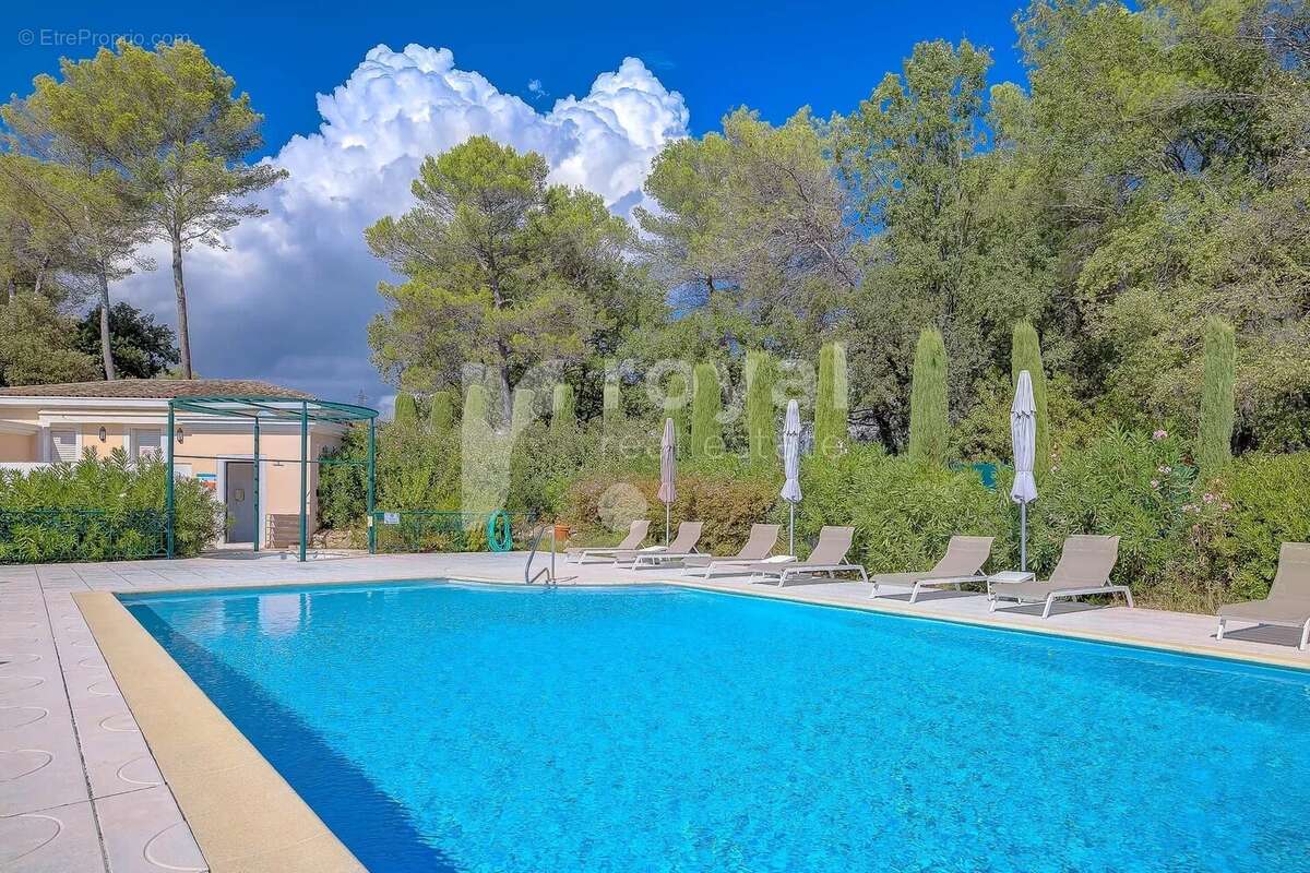 Maison à MOUGINS