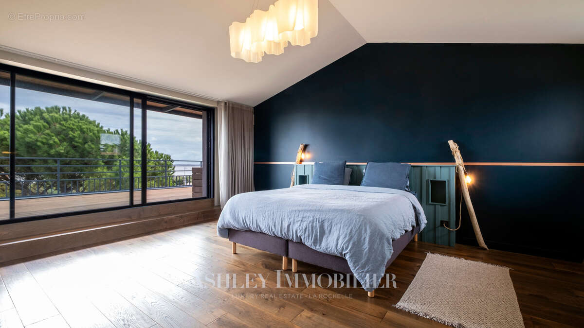 Maison à LA ROCHELLE