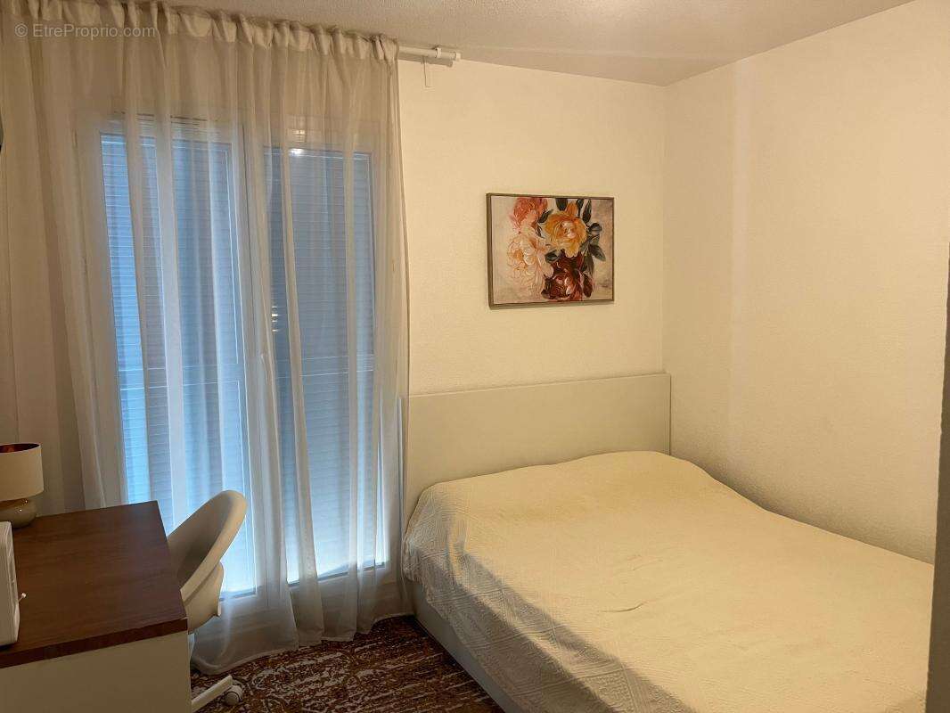Appartement À Vendre F4 80 m² Terrasse Jardin Garage - photo 12