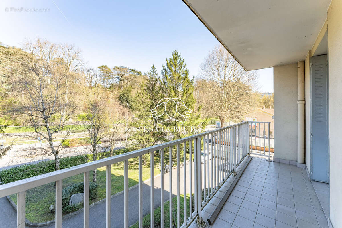 Appartement à OULLINS