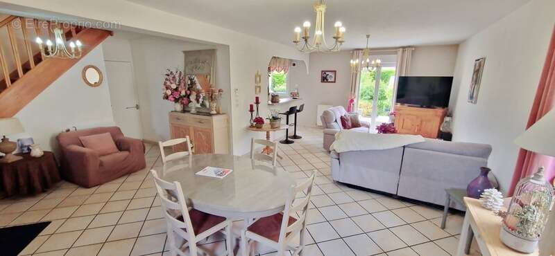 Maison à NOYERS-BOCAGE