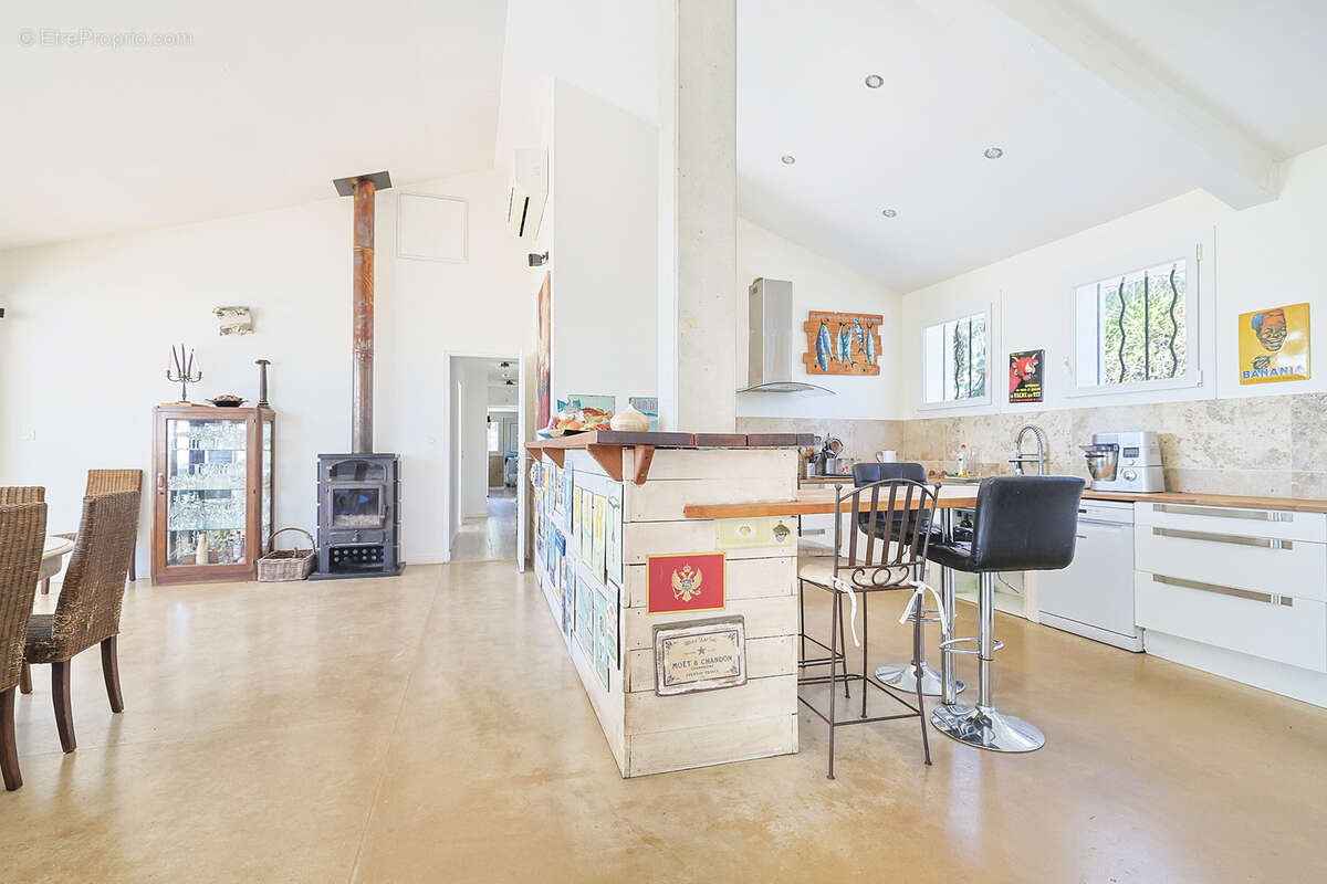 Maison à LA FARLEDE