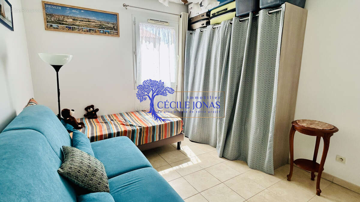 Appartement à CARQUEIRANNE