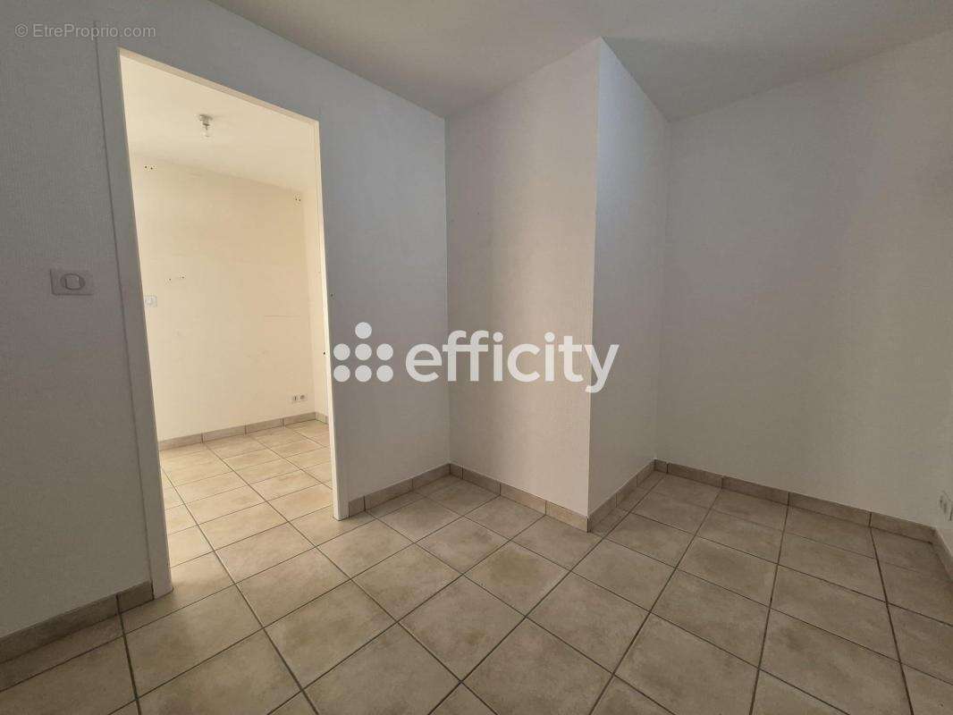 Maison à SAINT-JUNIEN