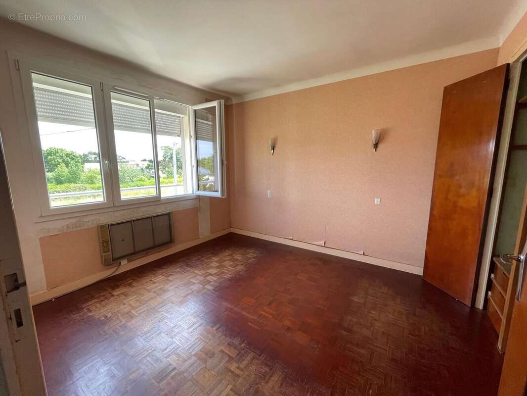 Maison 96 m² à Saint-Nazaire  - photo 3