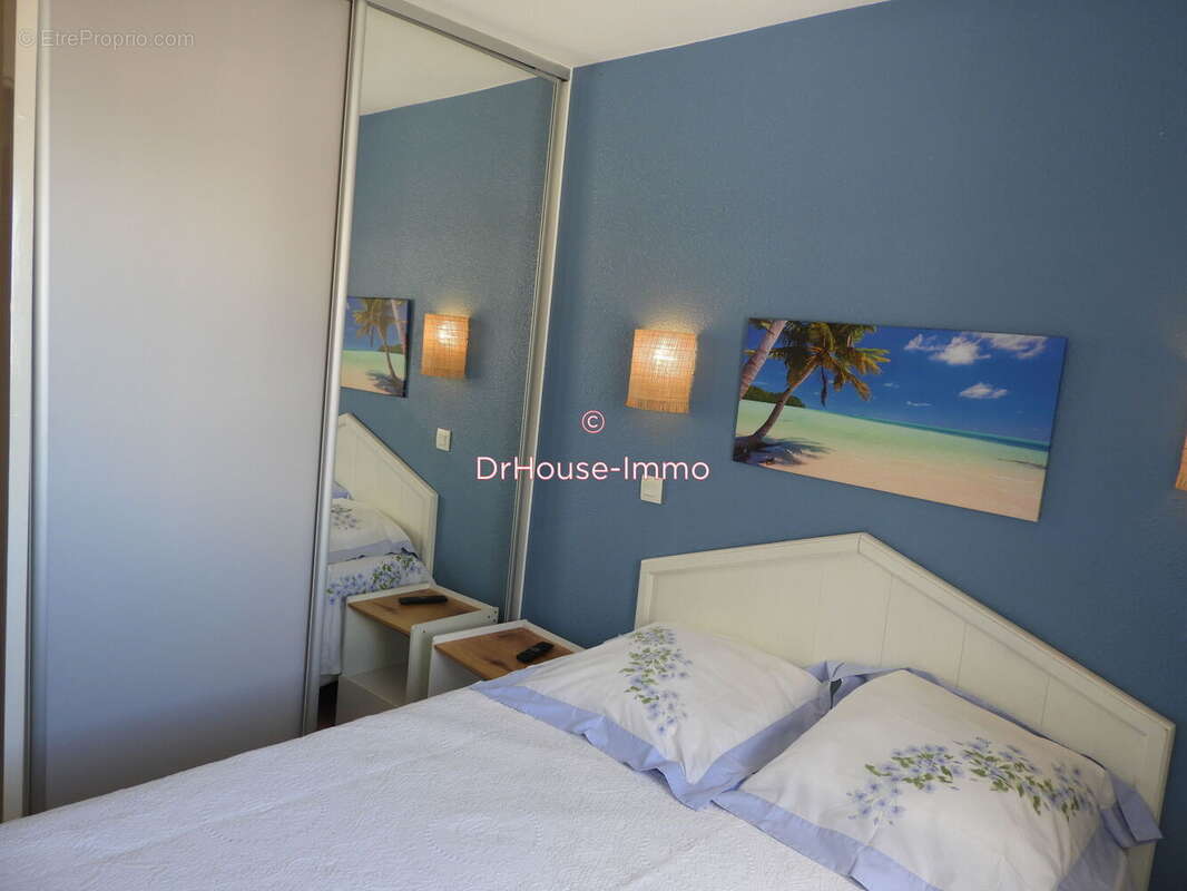 Appartement à SIX-FOURS-LES-PLAGES