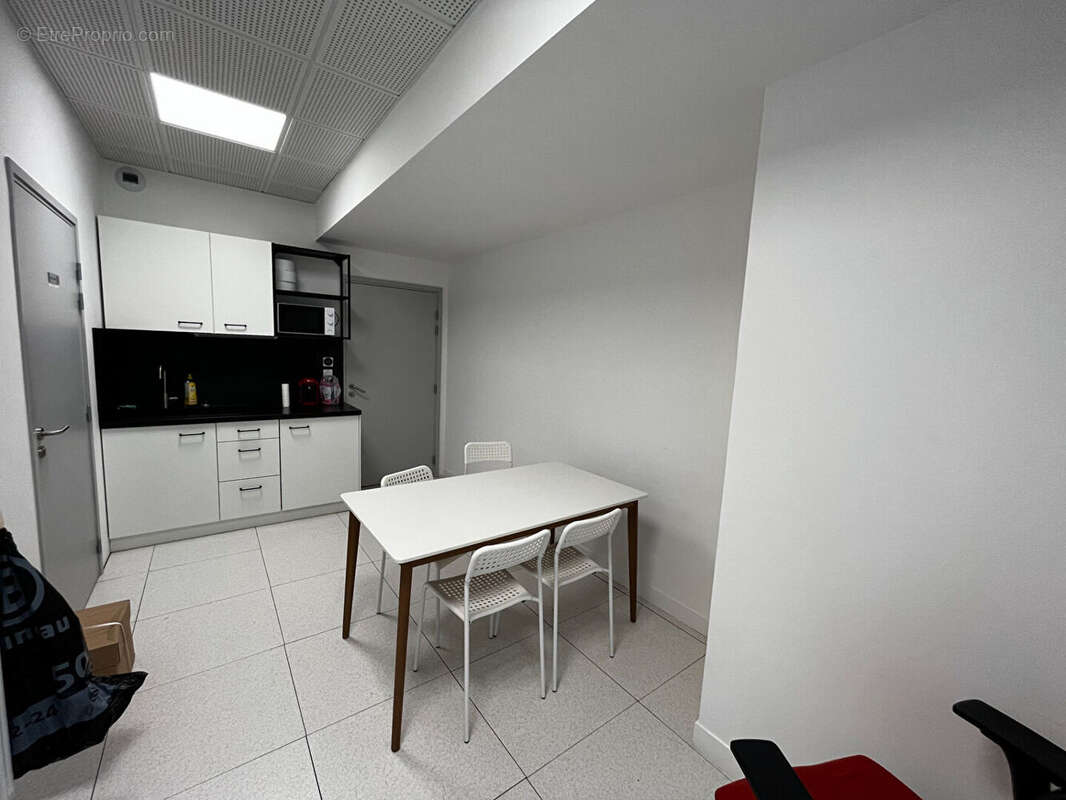 Commerce à LIMEIL-BREVANNES