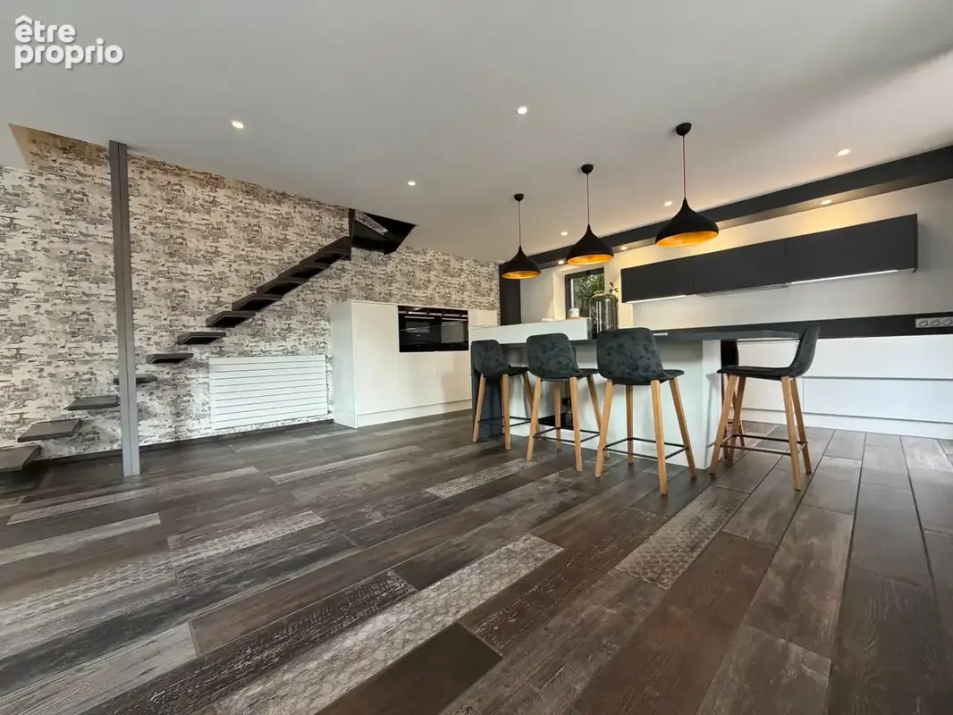 Maison à vendre 6 pièces BELLEVILLE EN BEAUJOLAIS (69) - photo 3