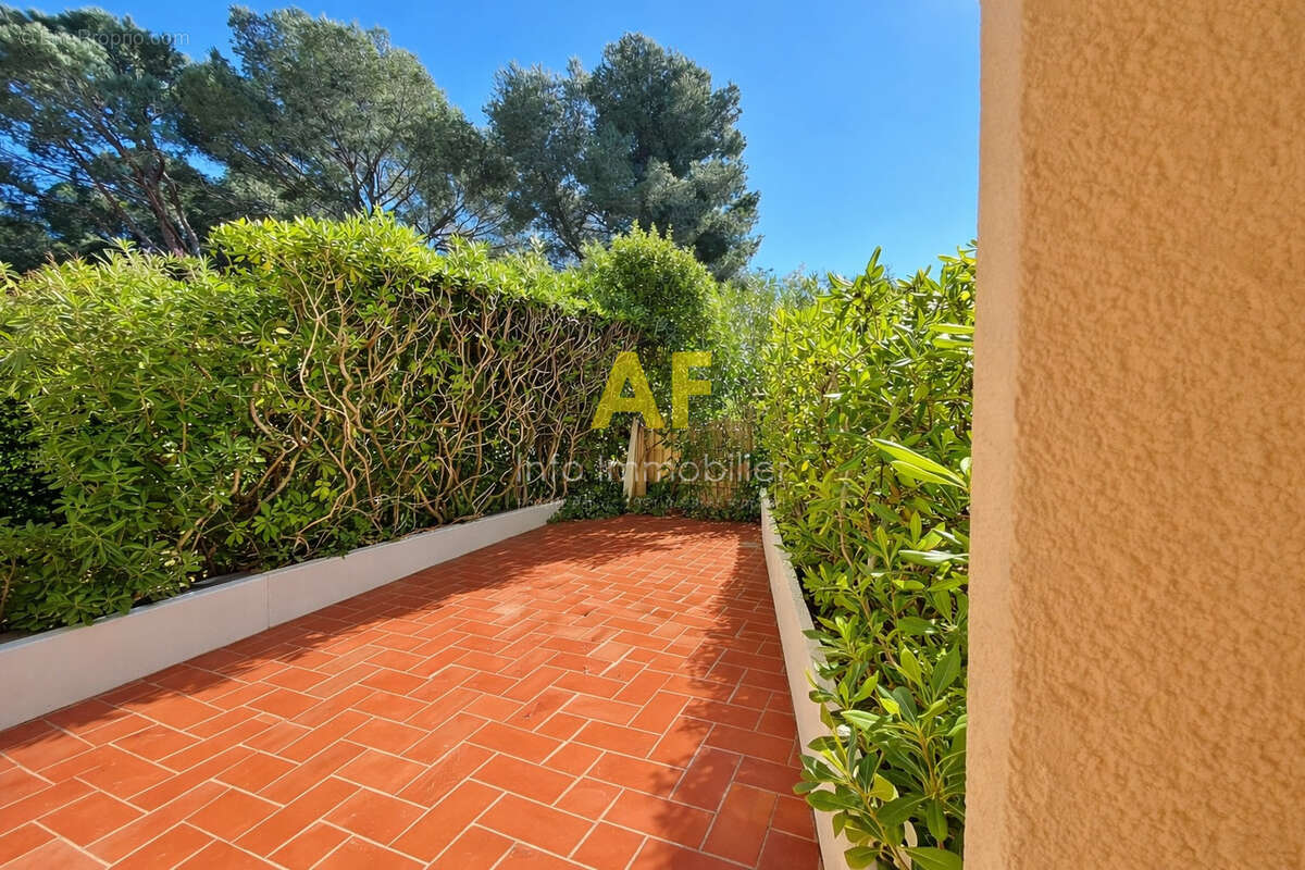 Appartement à SAINT-RAPHAEL