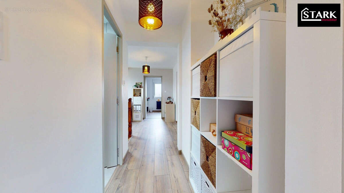 Maison 170 m² à Chalonvillars  - photo 9