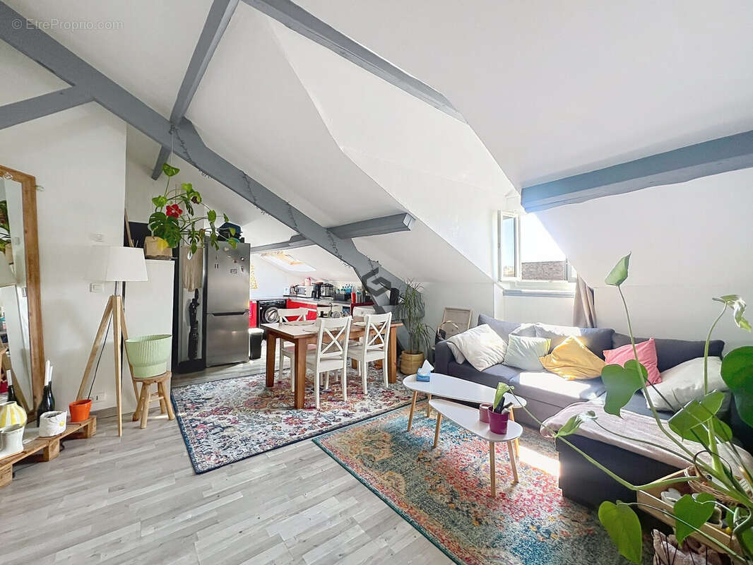 Appartement 40 m² à Reims  - photo 5