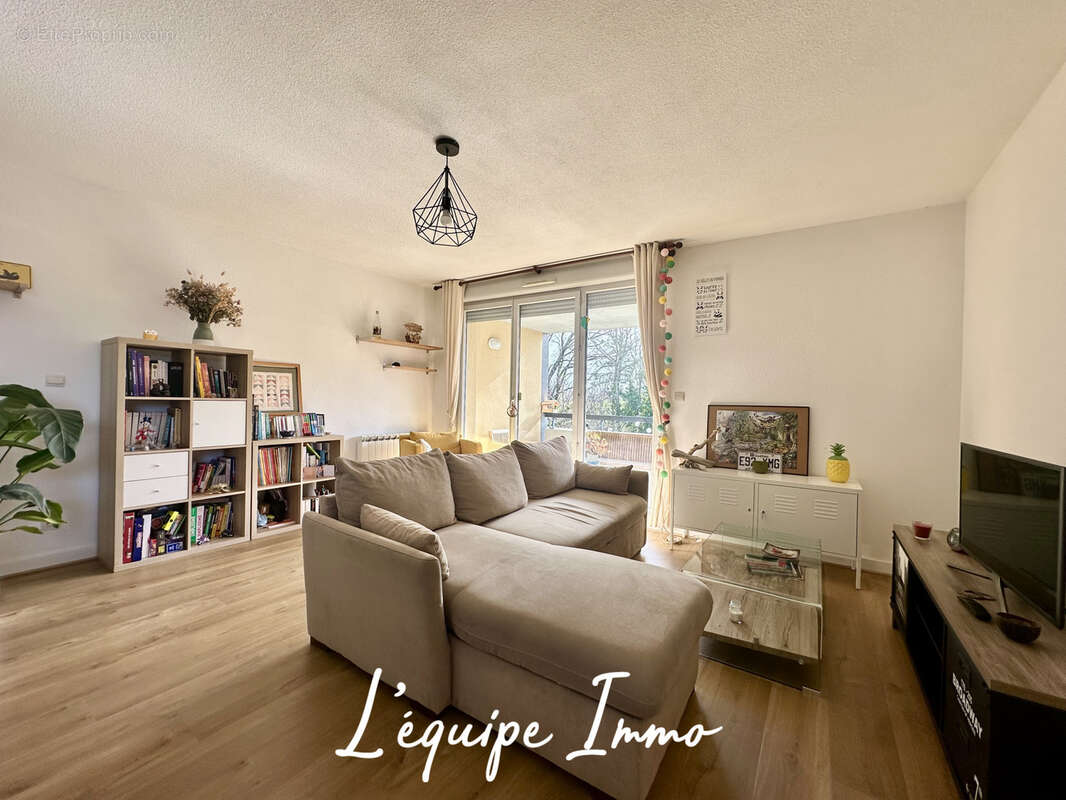 Appartement à L'ISLE-JOURDAIN