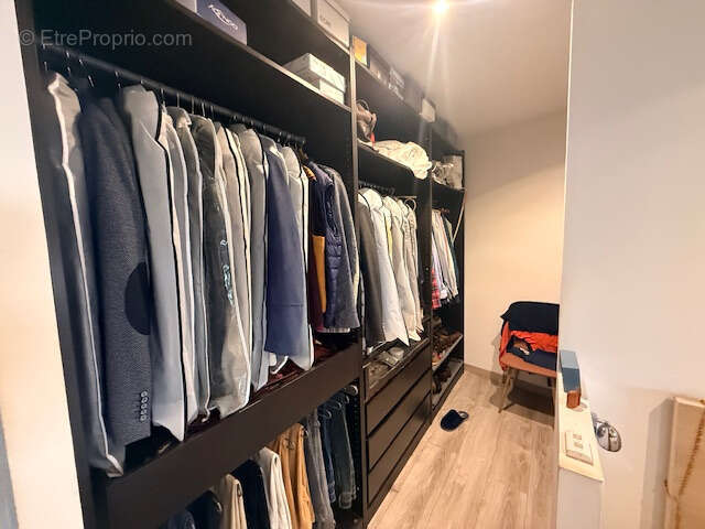 Appartement à LA VALETTE-DU-VAR