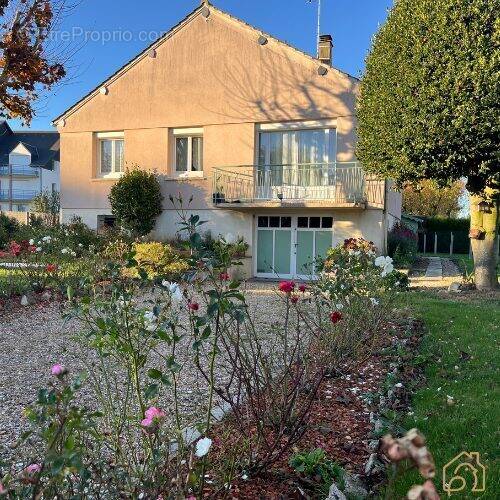 Maison à SAINT-CLAIR-SUR-EPTE