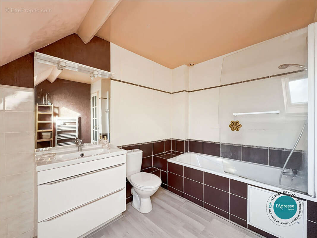 Maison à BALLANCOURT-SUR-ESSONNE