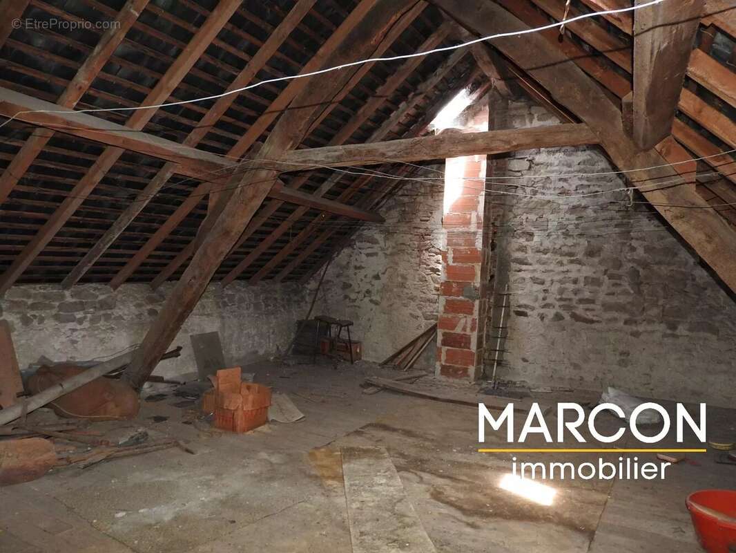 Maison à GENTIOUX-PIGEROLLES