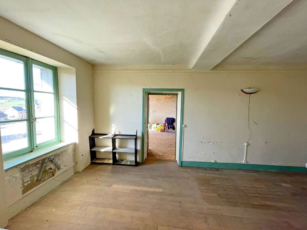 Maison à SAINT-BRISSON