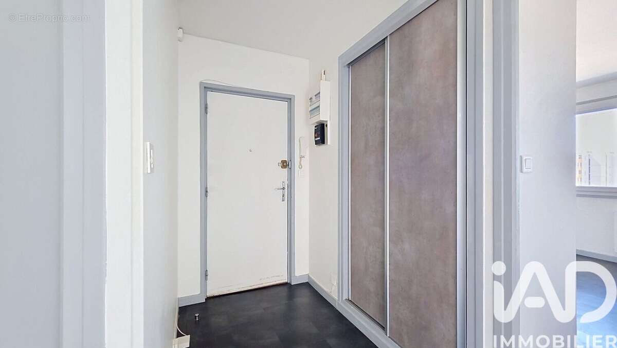 Photo 9 - Appartement à YZEURE