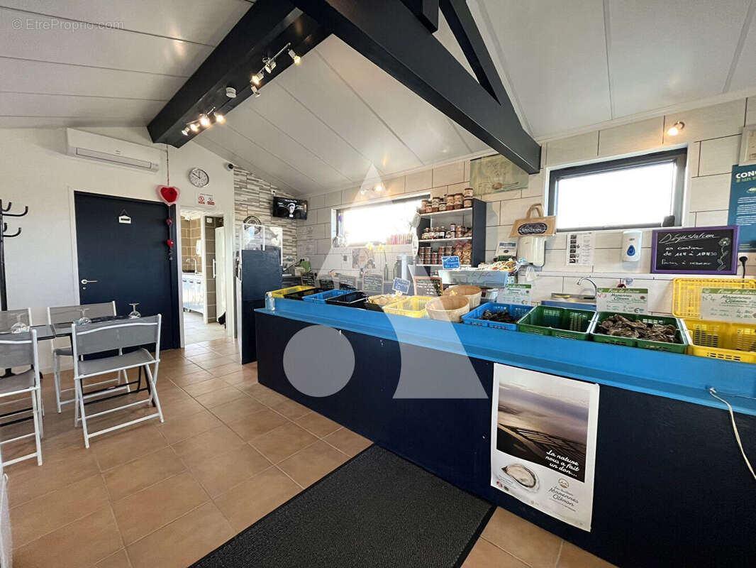 Terrain à BOURCEFRANC-LE-CHAPUS