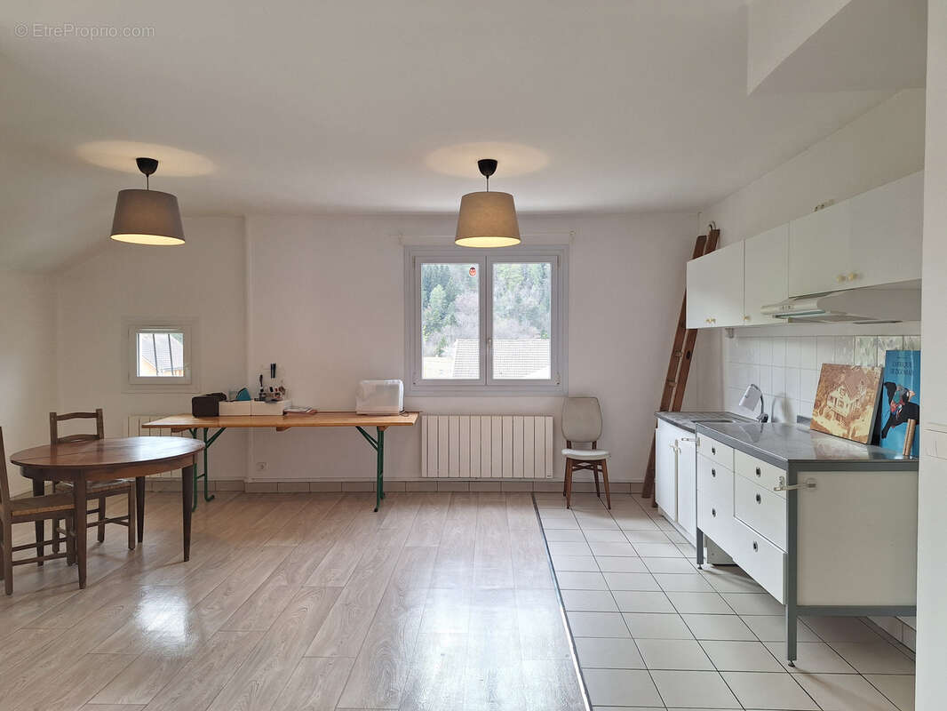 Maison à MONESTIER-DE-CLERMONT