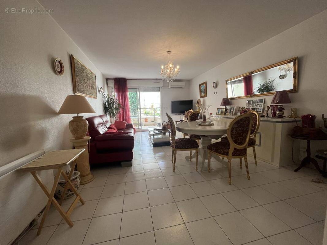 Appartement à MARSEILLE-12E