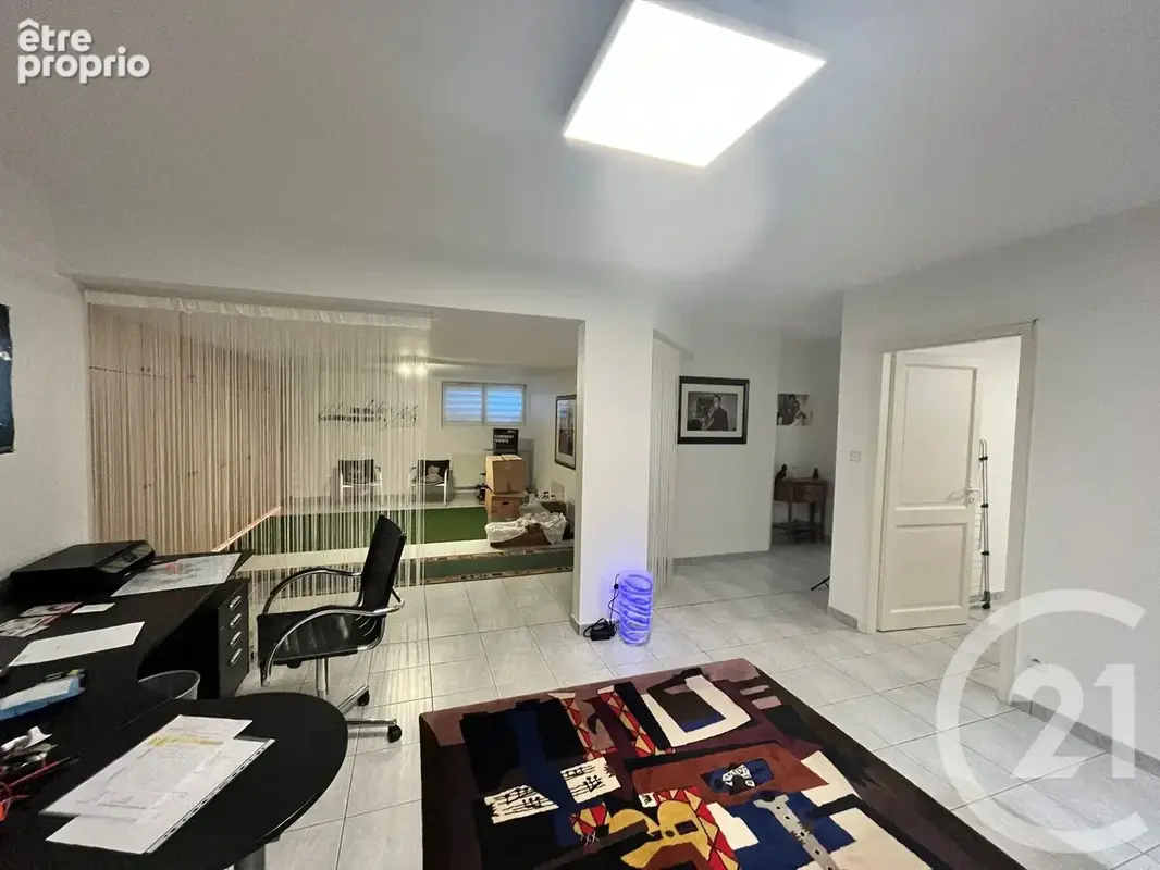 Maison 8 pièces 255 m² à vendre à Oberhausbergen (67205) - photo 11