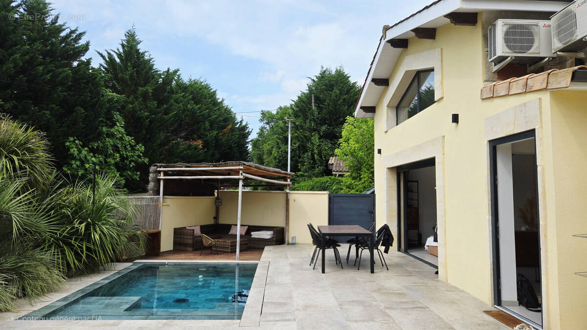 Maison à SAINT-LOUBES