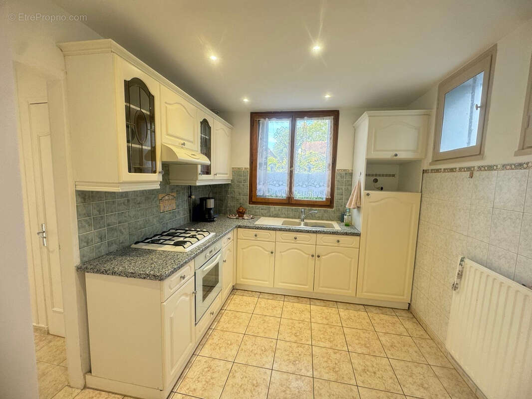 Maison à MONTIGNY-LES-CORMEILLES