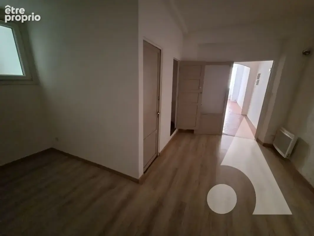Salernes - Immeuble de rapport ? 229.000 - photo 4