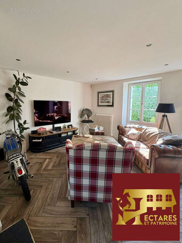 Maison à NORT-SUR-ERDRE