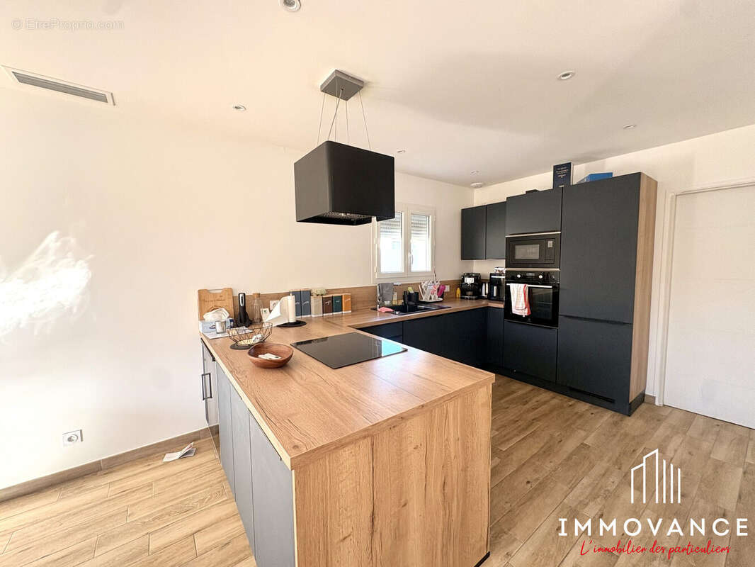 Maison 98 m² à Les Matelles  - photo 3