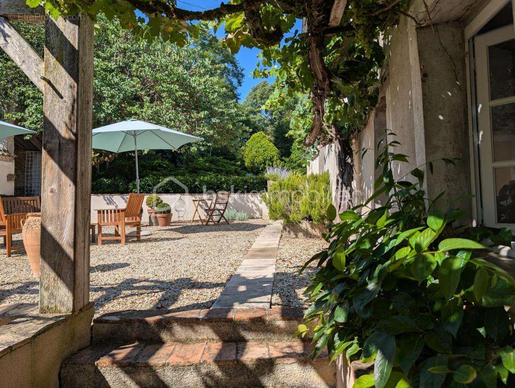 Maison à LE MAS-D'AGENAIS