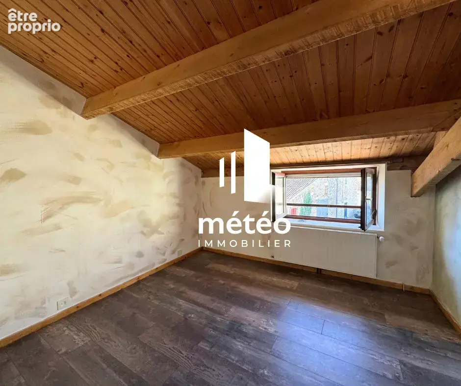 Maison en pierre  de 172m² - Péault - photo 11