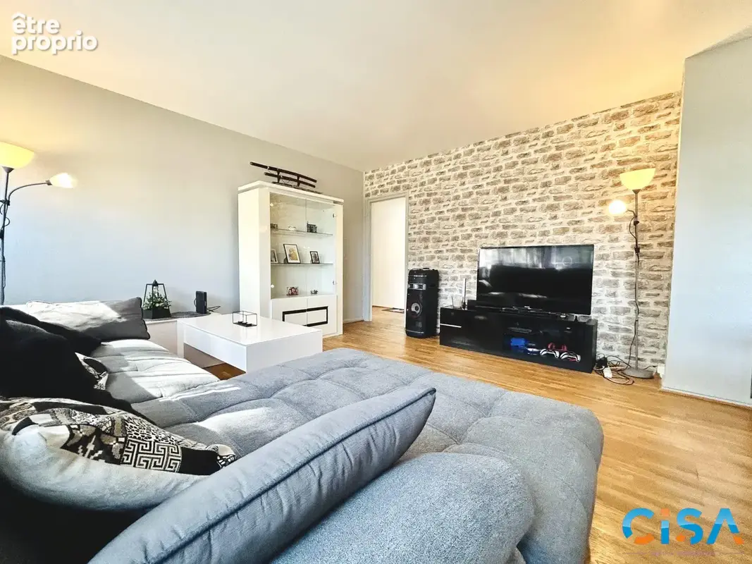 Appartement 4 pièces 70 m² à vendre à Champagne-Sur-Oise (95660) - photo 3