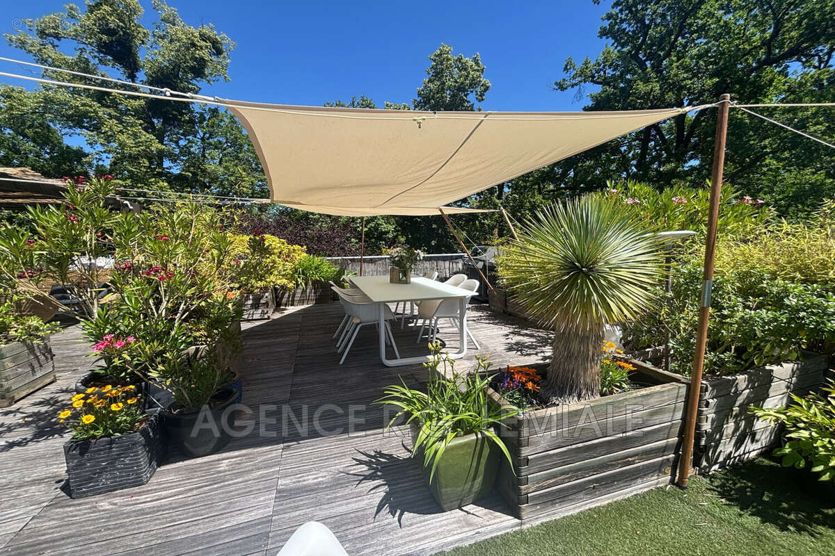 Appartement à MAISONS-LAFFITTE