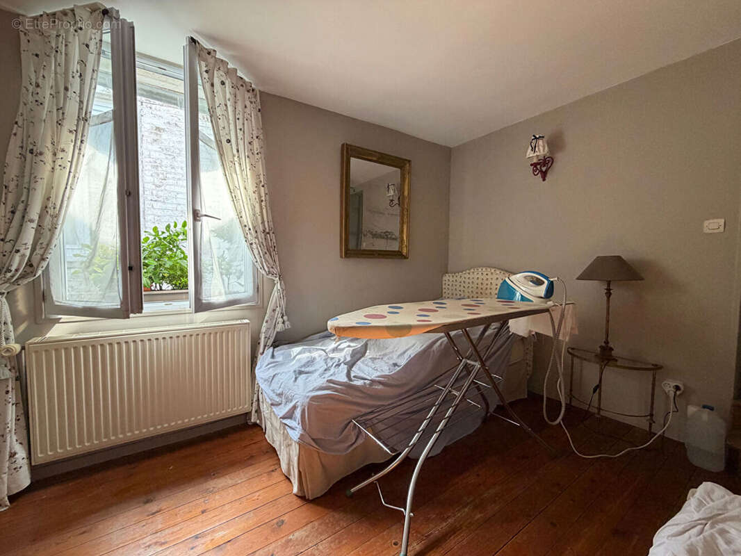 Maison à SENLIS
