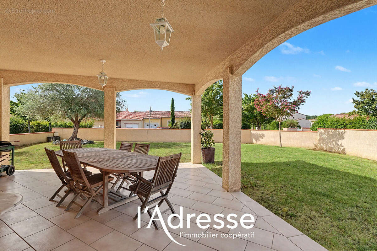 Exclusivité l'Adresse Immobilier - La Salvetat Saint Gilles - Maison de 137m² avec un grand sous-sol de 70m² sur un terrain de 7 - photo 13