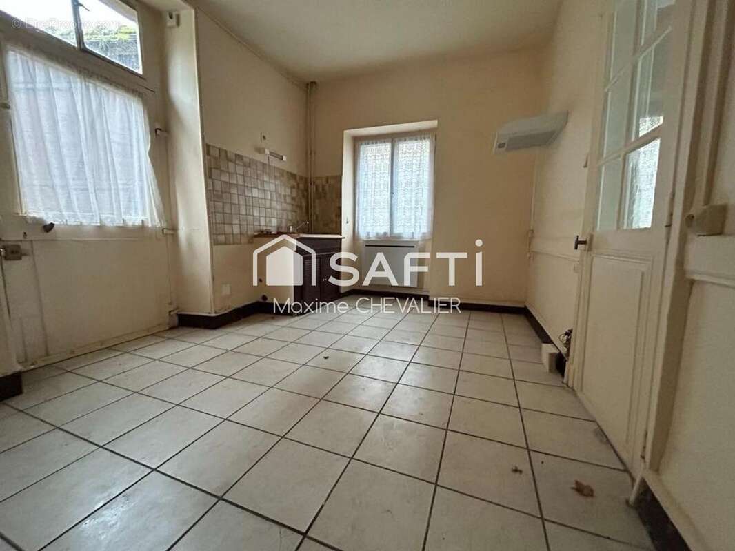 Photo 9 - Maison à NEUVY-SAINT-SEPULCHRE