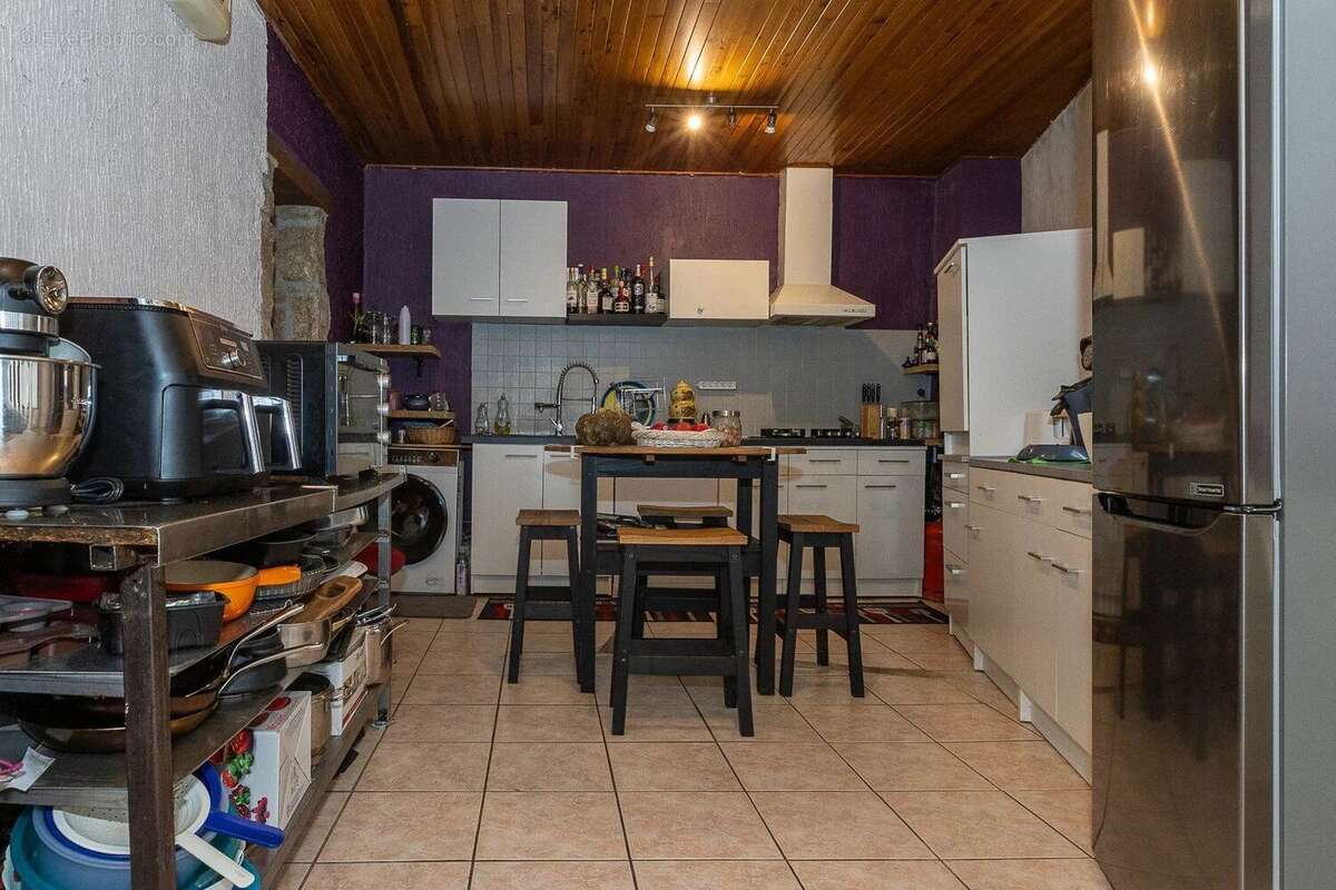 Maison à PORCIEU-AMBLAGNIEU