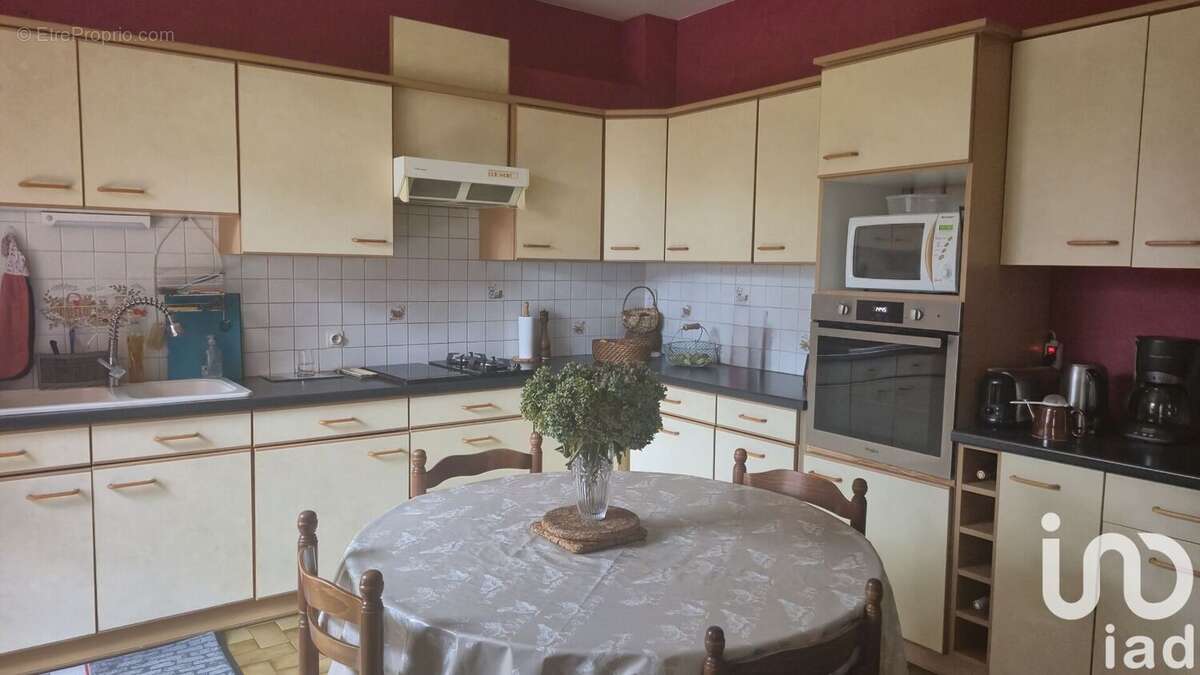 Photo 2 - Maison à SAINT-LEONARD-DE-NOBLAT