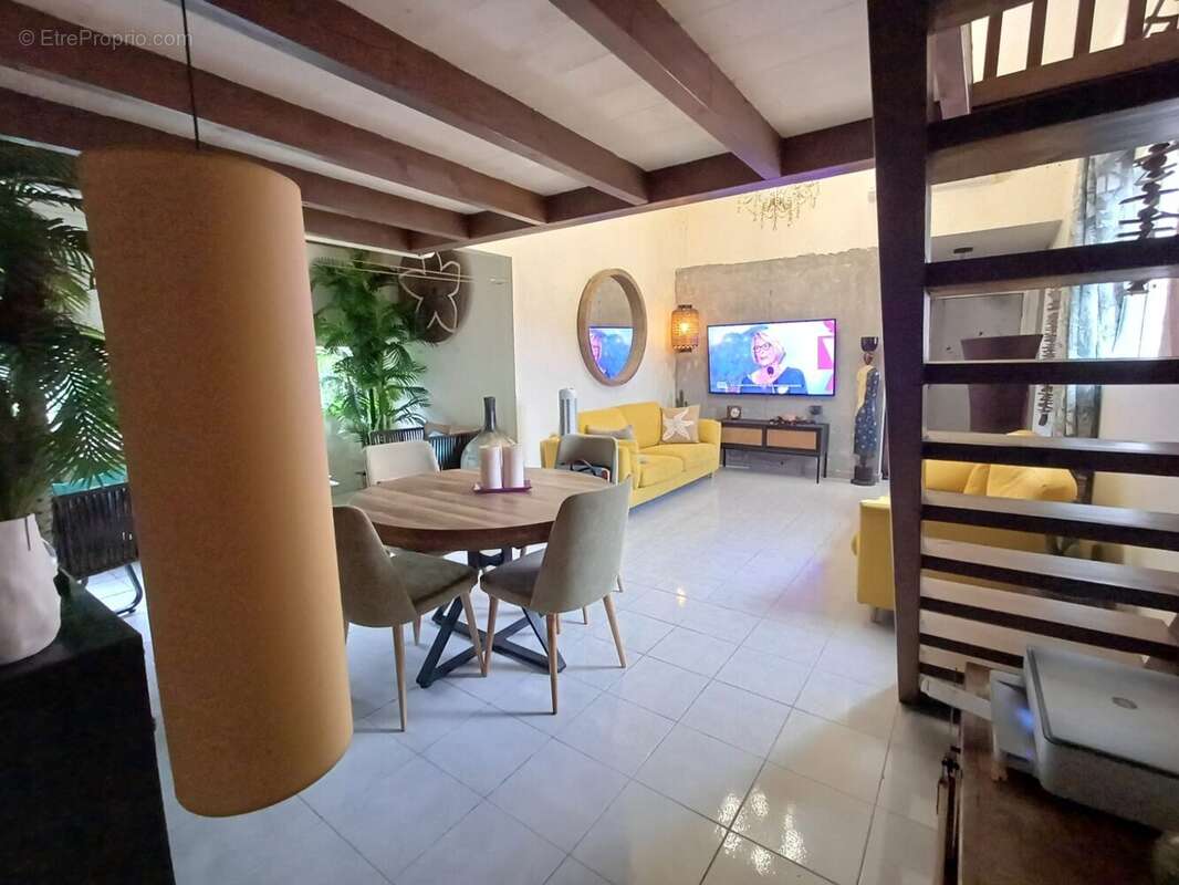 Appartement à SCHOELCHER