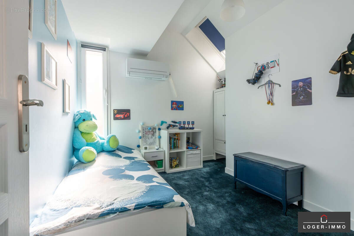 Appartement à LE PERREUX-SUR-MARNE