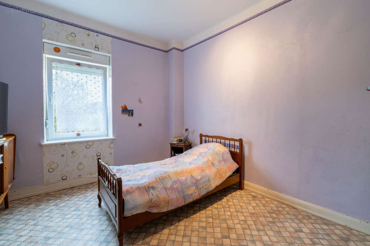 Maison à SAINTE-MARIE-AUX-CHENES