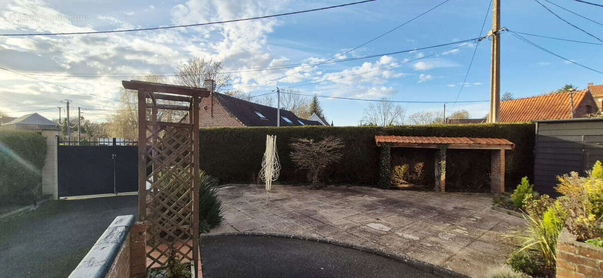 Maison à WARGNIES-LE-GRAND